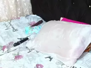 AshlyFoxx1's Live Sex Cam Show