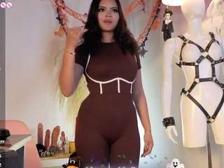 connie-cutee