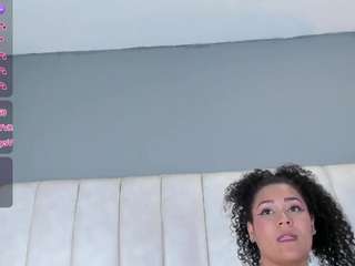 Ashleyy-23