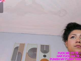 Ashleyy-23