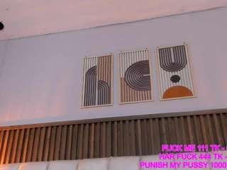 ashleyy-23's live room