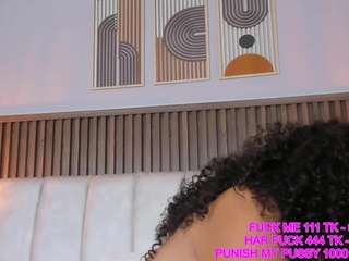 ashleyy-23