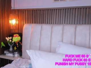 Ashleyy-23