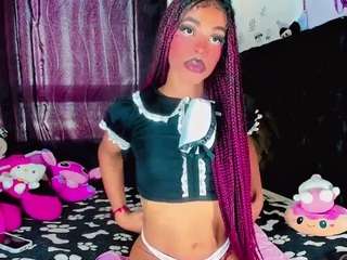 BLOOM222 live webcam show