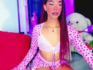 Live cam show with BLOOM222