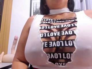 Melissa Cortes live cam preview