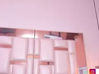 EliseJones's Live Sex Cam Show