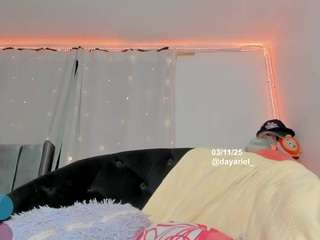 yellowranger1 Live Webcam on CamSoda