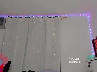 yellowranger1's Live Sex Cam Show