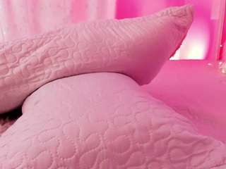 samanta-roberts Control live webcam