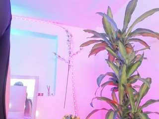 Live cam show with Samanta-roberts