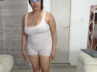 ambarsofhia live webcam show