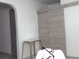 AmbarSofhia's Live Sex Cam Show