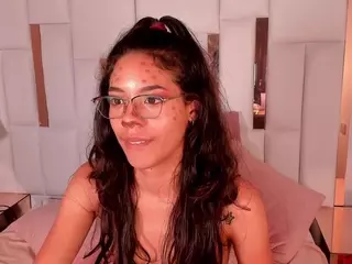 Teen Cate Martinez's Live Sex Cam Show