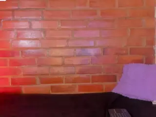 Crystal SKINNY's Live Sex Cam Show