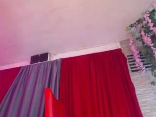 PALOMA BLONDER live cam preview