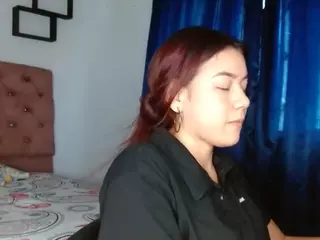 thianysweet's Live Sex Cam Show