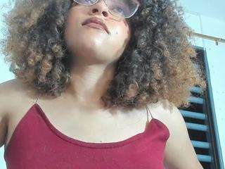 ada-gales Live Webcam on CamSoda