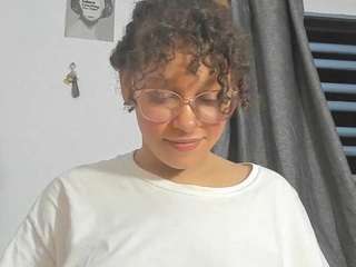 ada-gales webcam model