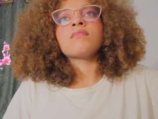 ada-gales's CamSoda show and profile