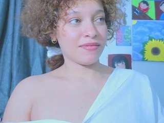 ada-gales Live Webcam on CamSoda
