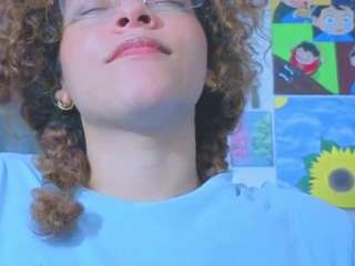 ada-gales live webcam show