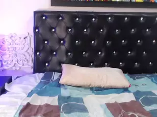 AliceMartines's Live Sex Cam Show