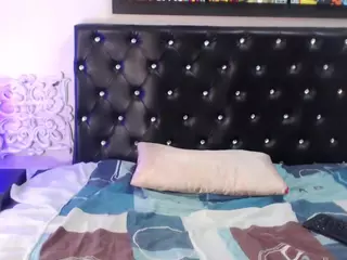 AliceMartines's Live Sex Cam Show