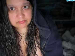 melaniefawker live cam profile