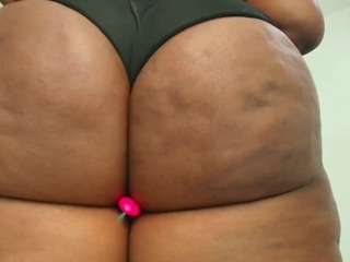 rihanna-abiodun webcam