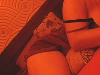 le modèle noranoir est en webcam porno dans un show sur le site camsoda, il possède les tags suivants: ass,dirty talk,toys,tease,strip,pussy,ohmibod,lovense,fingers,asshole,feet,fetish,dildo or vibrator,deepthroat,cum,cuckold,cock rating,butt plug,brown eyes,blowjob