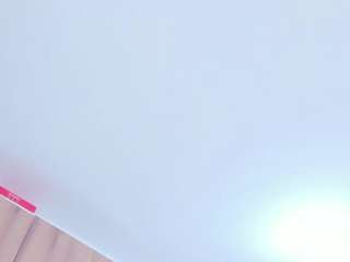 dolly-bm Live Webcam on CamSoda