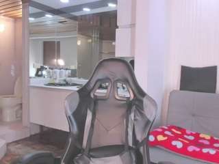 Model ini sedang live sekarang. dolly-bm
