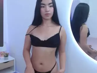 Megan sexy skinny's Live Sex Cam Show