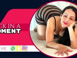 Live cam show with samantrak-love