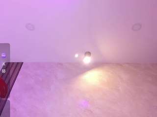 EmmaSwift live cam preview