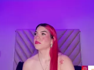 EmmaSwift's Live Sex Cam Show