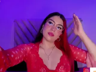 EmmaSwift's Live Sex Cam Show