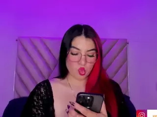 EmmaSwift's Live Sex Cam Show