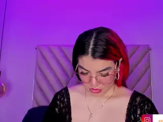 EmmaSwift's Live Sex Cam Show