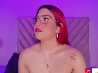 EmmaSwift's Live Sex Cam Show