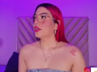 EmmaSwift's Live Sex Cam Show