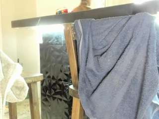 ohyesly Anal live webcam