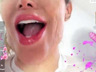 sashadiirty Live Webcam on CamSoda