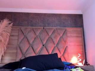 thaliahall1's live room