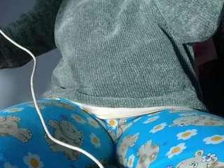 dayanna-23 webcam model