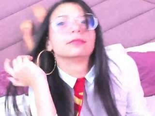 miaweiss Live Webcam on CamSoda