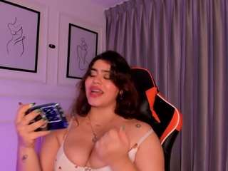 veronica185 from CamSoda