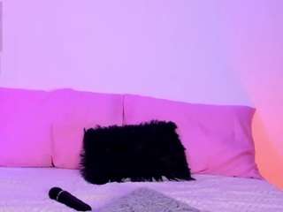 veronica185 live webcam show