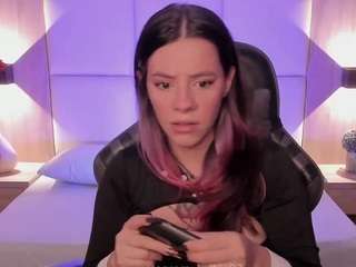 lydhia97 Live Webcam on CamSoda
